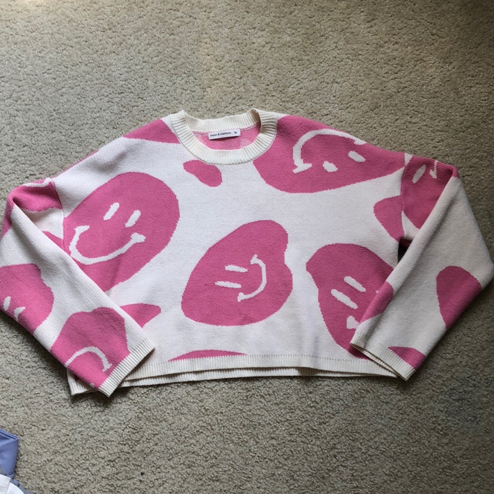 Noon and Madison NWOT pink/cream cozy oversized cropped sweater